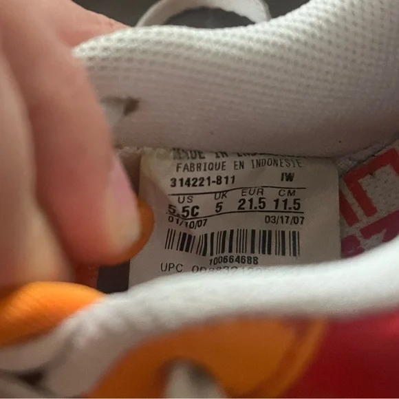 EUC Nike babe airforce red & orange 5.5 - Picture 6 of 8